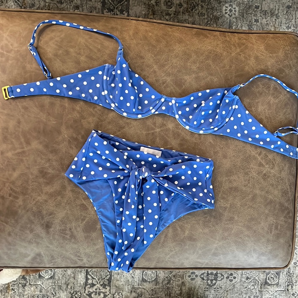 We wore what swimsuit xs
